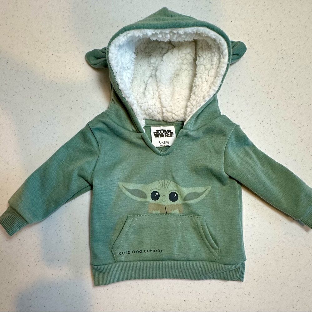Star Wars Baby Yoda Sherpa-Lined Hoody Pull Over Sweater w/Pocket 0-3 Months